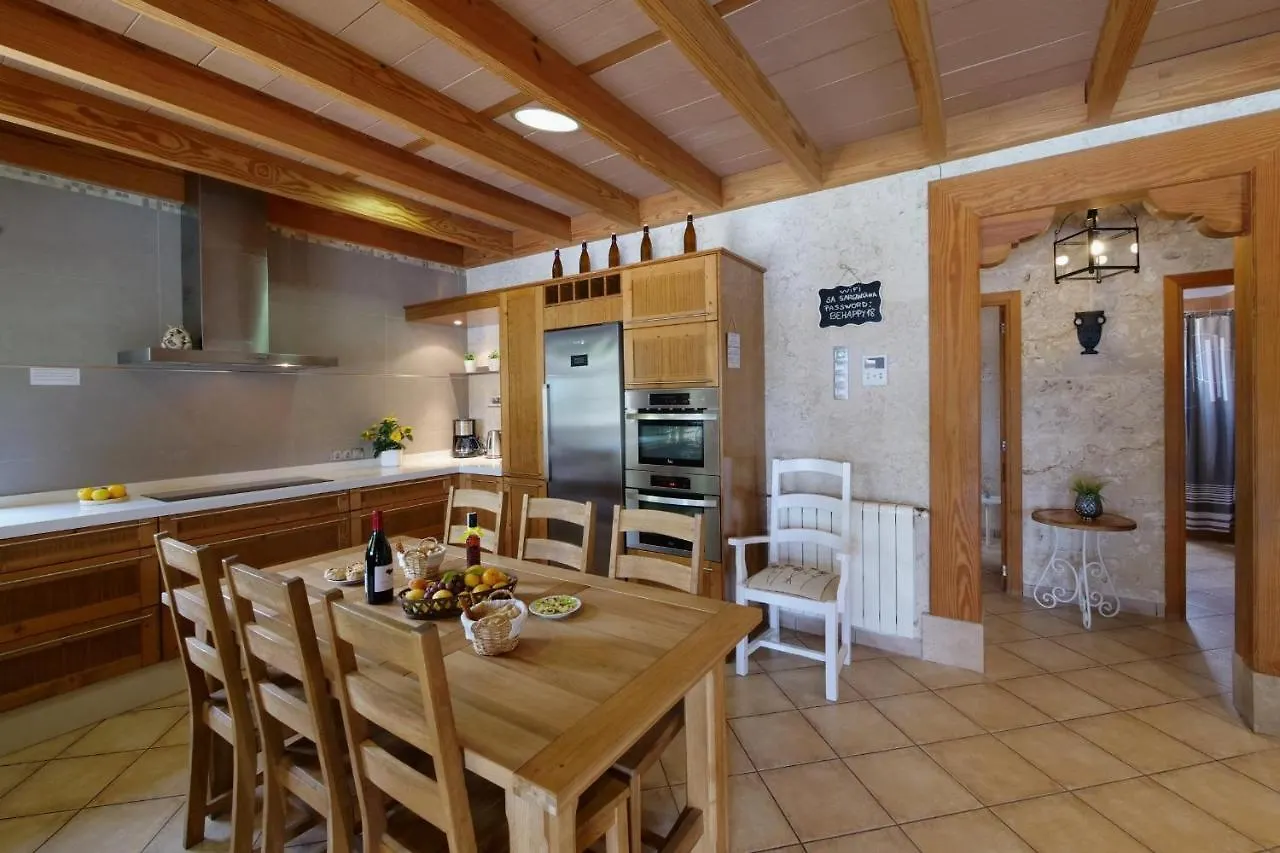 Sargantana Nova Villa Llucmajor  Holiday home
