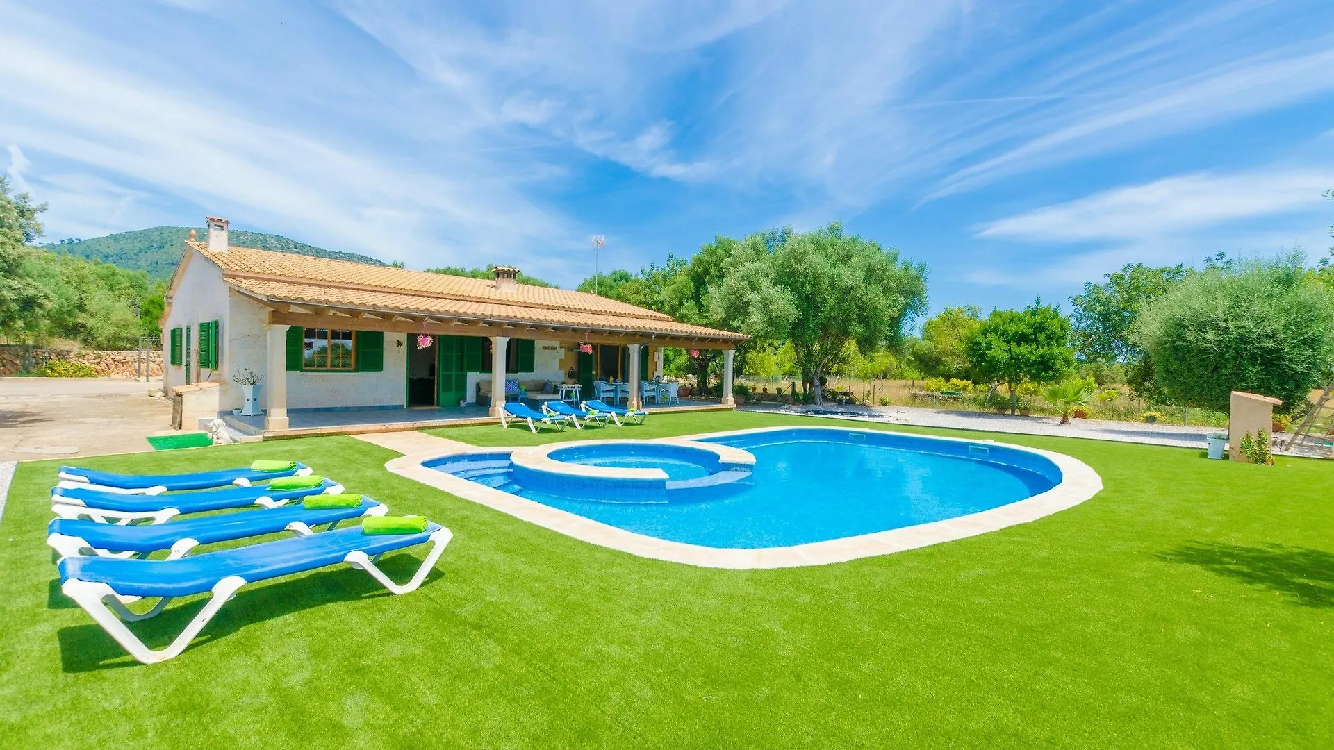 Sargantana Nova Villa Llucmajor  Llucmajor (Mallorca)