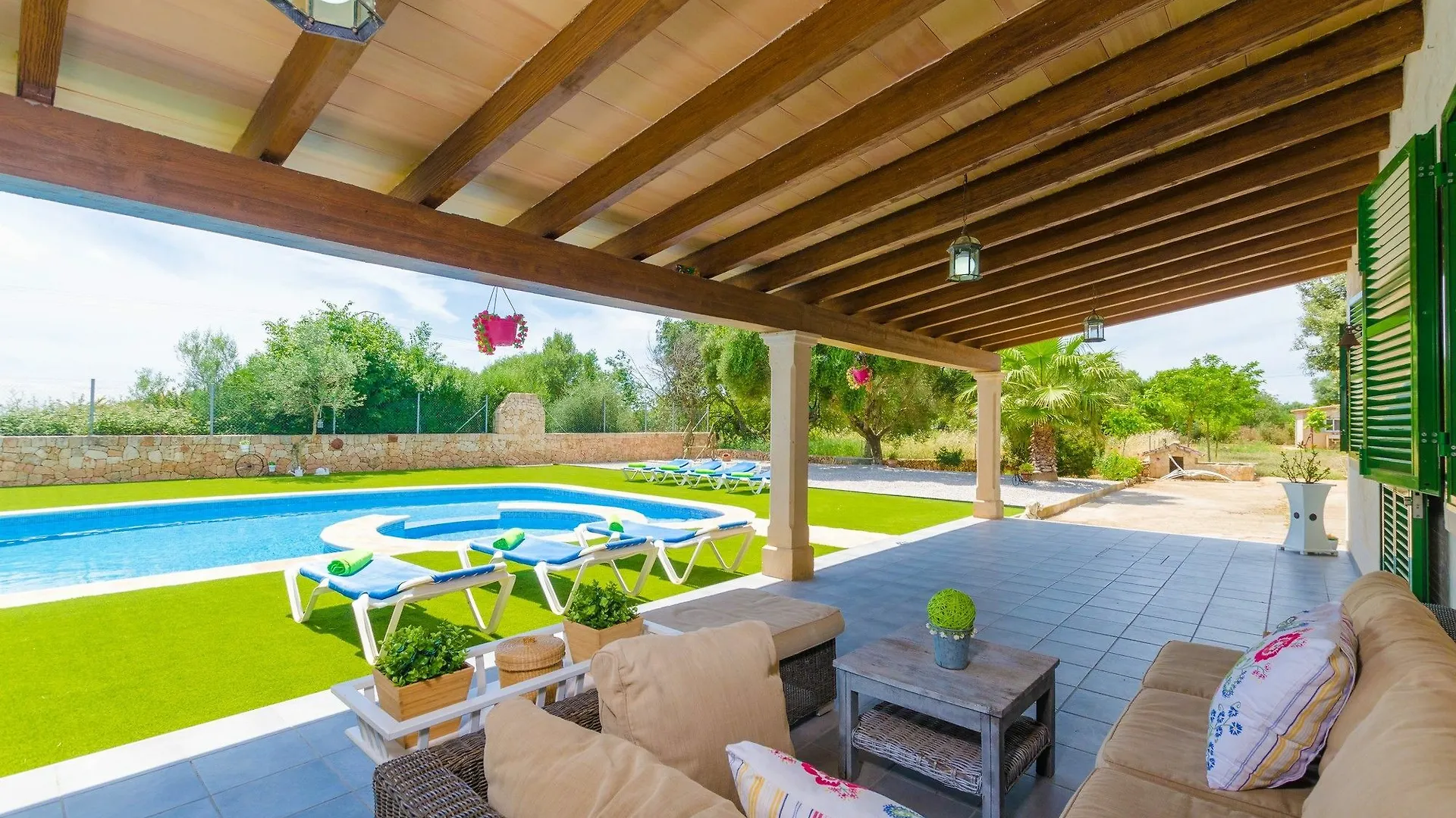 Sargantana Nova Villa Llucmajor  0*, Llucmajor (Mallorca) Spain