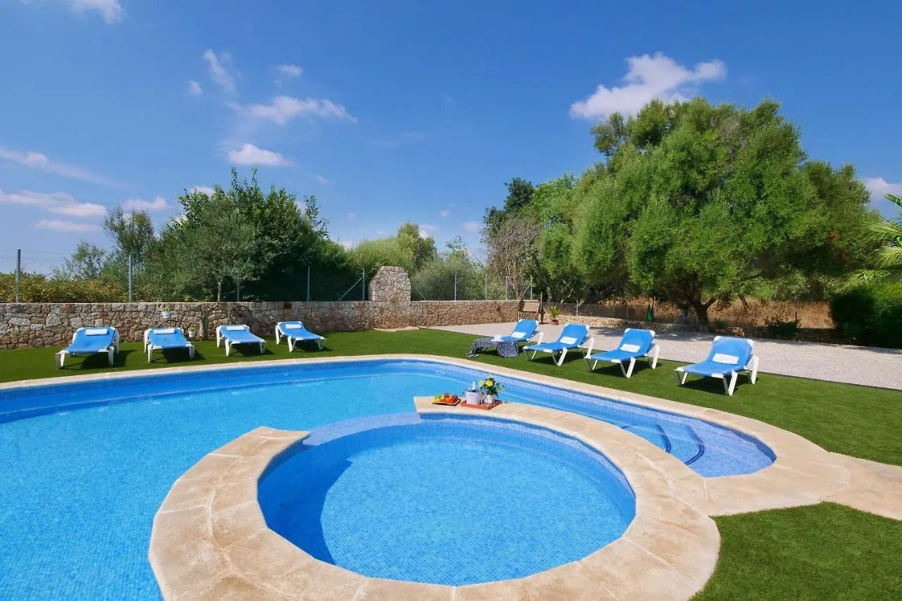 Sargantana Nova Villa Llucmajor  Spain